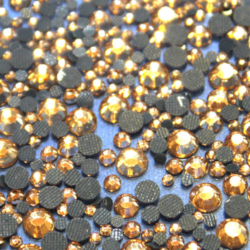 1000 Strass s6 hotfix 2,1mm couleur n°119 or champagne