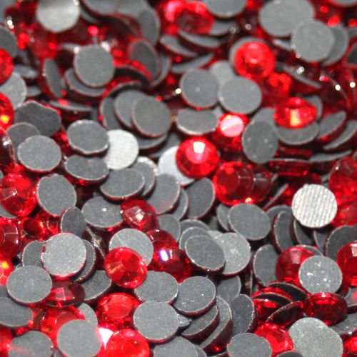 100 Strass s20 hotfix 4,8 mm n°125 rouge