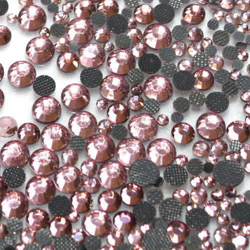 1000 Strass s6 hotfix 2,1mm couleur n°124 rose clair