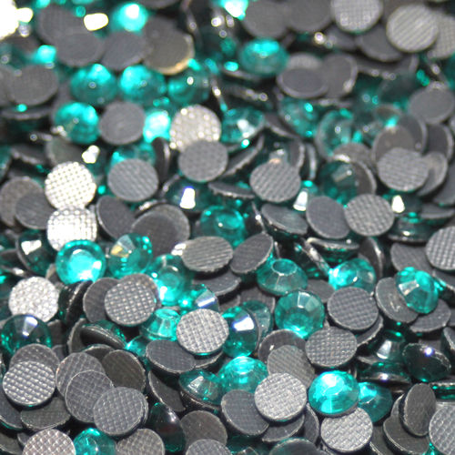 100 rhinestones s20 hotfix color n°118 emerald