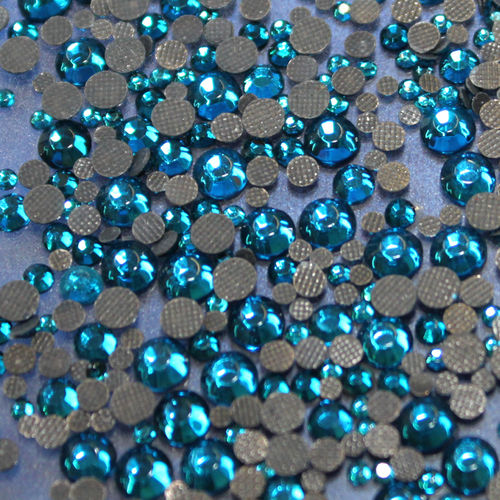 250 rhinestones s16 hotfix 4 mm color n°107 Turquoise